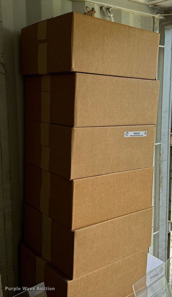 image for item MB9629 Furniture and equipment