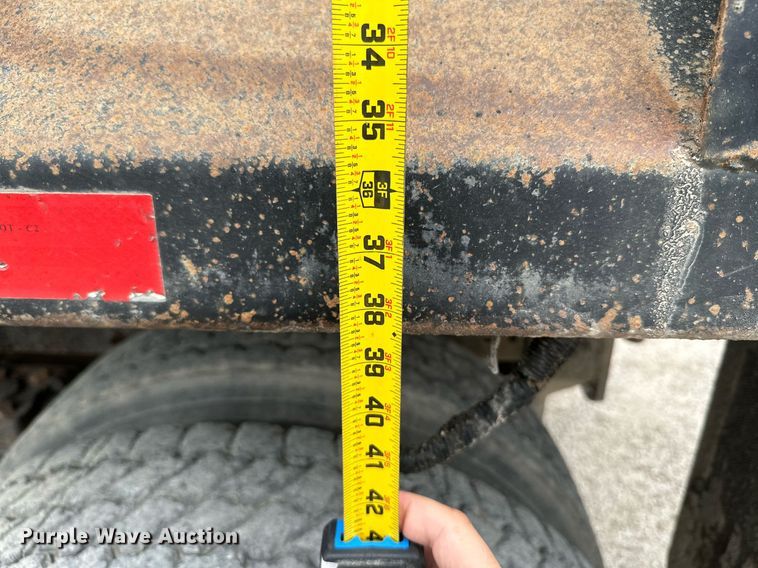 image for item MB9631 2011 Freightliner Business Class M2  dump truck