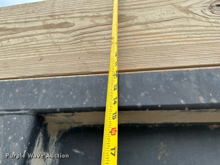 image for item MB9631 2011 Freightliner Business Class M2  dump truck