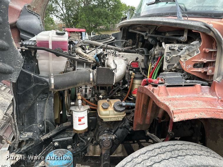 image for item MB9631 2011 Freightliner Business Class M2  dump truck