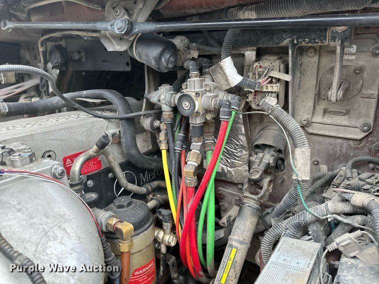 image for item MB9631 2011 Freightliner Business Class M2  dump truck