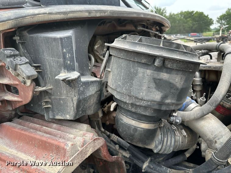 image for item MB9631 2011 Freightliner Business Class M2  dump truck