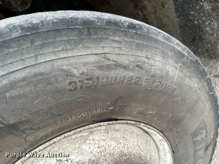 image for item MB9631 2011 Freightliner Business Class M2  dump truck