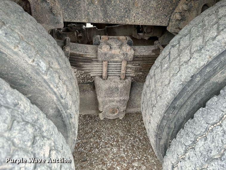 image for item MB9631 2011 Freightliner Business Class M2  dump truck