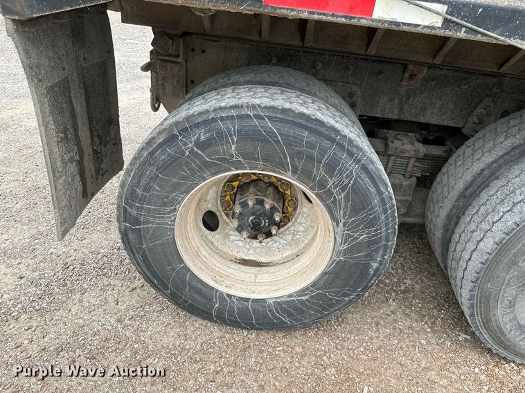 image for item MB9631 2011 Freightliner Business Class M2  dump truck