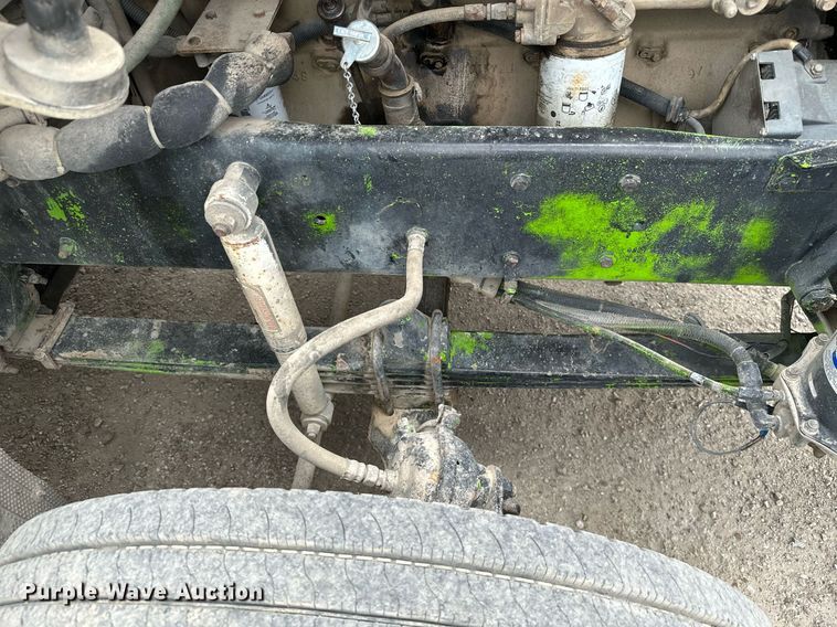 image for item MB9633 1988 Kenworth T660  semi truck