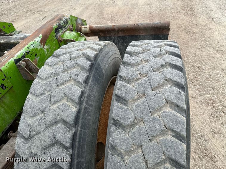 image for item MB9633 1988 Kenworth T660  semi truck