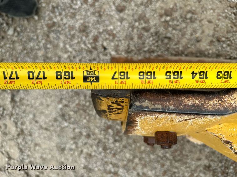 image for item MB9634 2009 John Deere 770G  motor grader