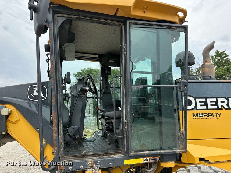 image for item MB9634 2009 John Deere 770G  motor grader