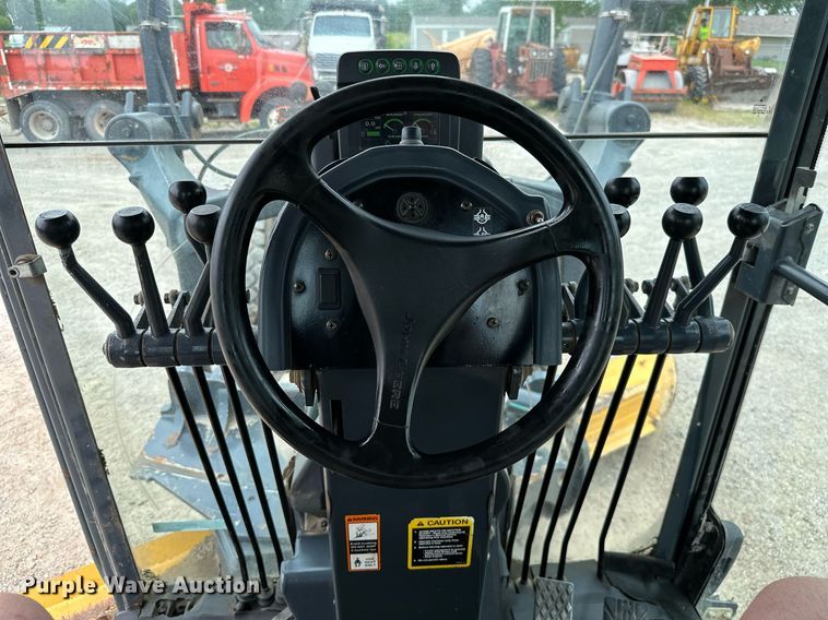 image for item MB9634 2009 John Deere 770G  motor grader