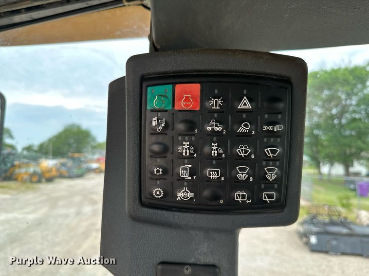 image for item MB9634 2009 John Deere 770G  motor grader