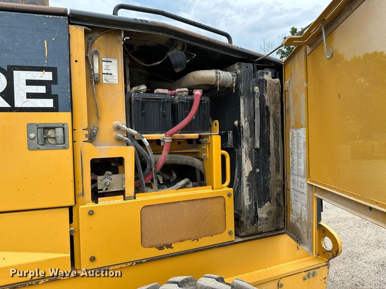 image for item MB9634 2009 John Deere 770G  motor grader