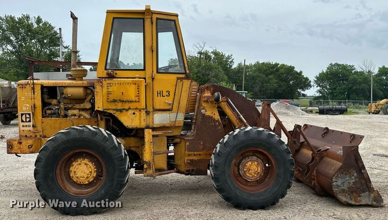 image for item MB9635 1971 Caterpillar 920  wheel loader