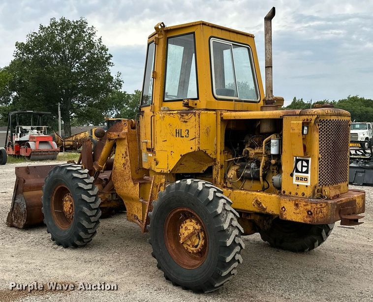 image for item MB9635 1971 Caterpillar 920  wheel loader