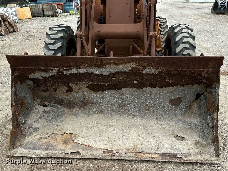 image for item MB9635 1971 Caterpillar 920  wheel loader