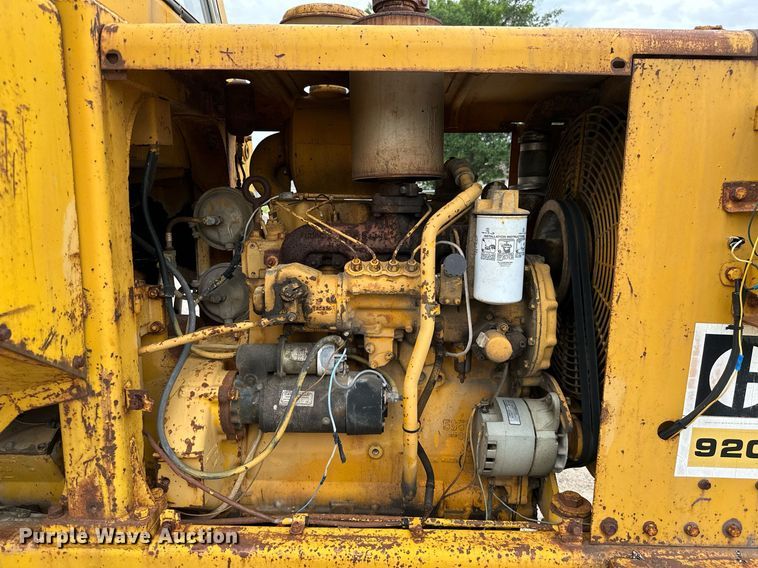 image for item MB9635 1971 Caterpillar 920  wheel loader