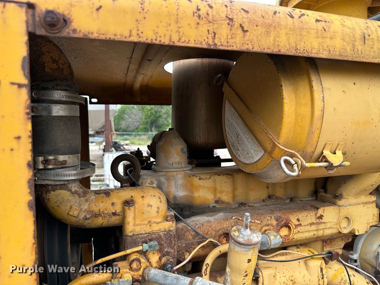 image for item MB9635 1971 Caterpillar 920  wheel loader