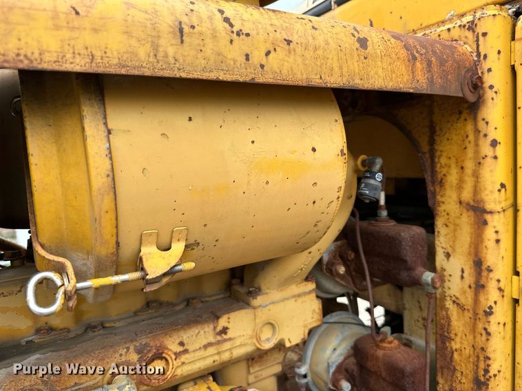 image for item MB9635 1971 Caterpillar 920  wheel loader