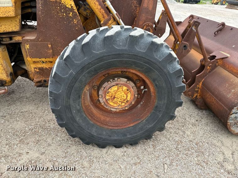 image for item MB9635 1971 Caterpillar 920  wheel loader
