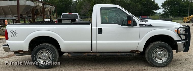 image for item MB9637 2014 Ford F250 Super Duty  pickup truck