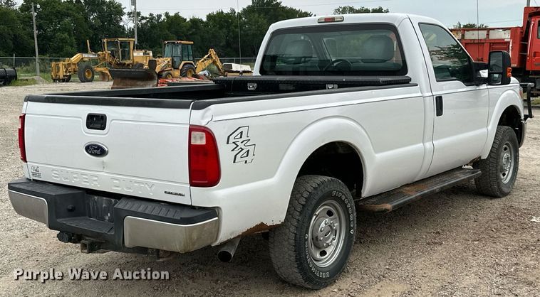 image for item MB9637 2014 Ford F250 Super Duty  pickup truck