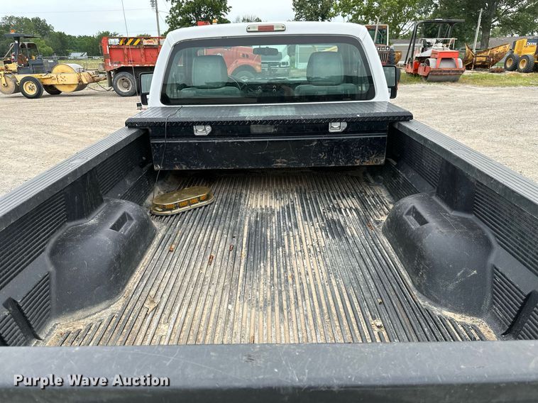 image for item MB9637 2014 Ford F250 Super Duty  pickup truck