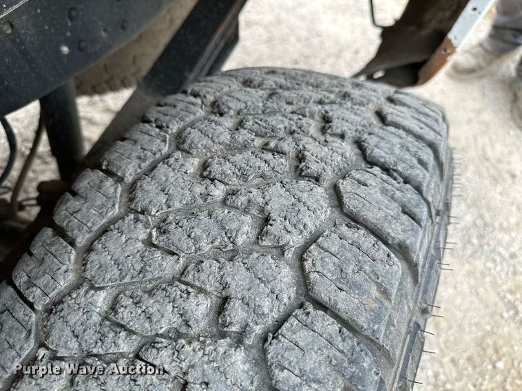 image for item MB9637 2014 Ford F250 Super Duty  pickup truck