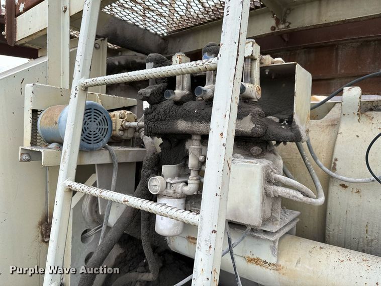 image for item MB9639 Cedarapids  crusher