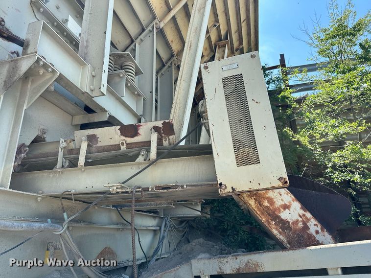 image for item MB9639 Cedarapids  crusher