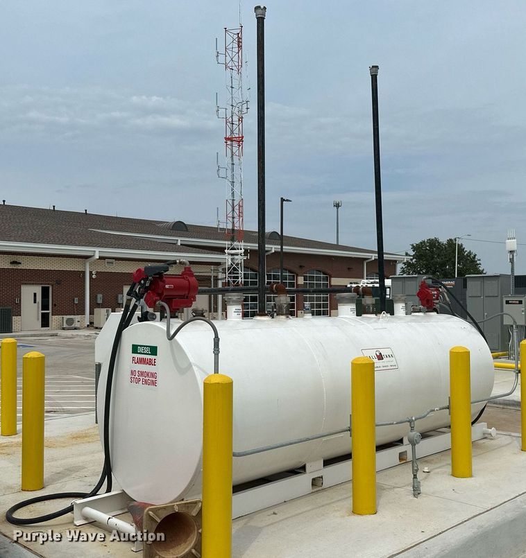 image for item MB9654 Hall Tank Co.  fuel tank