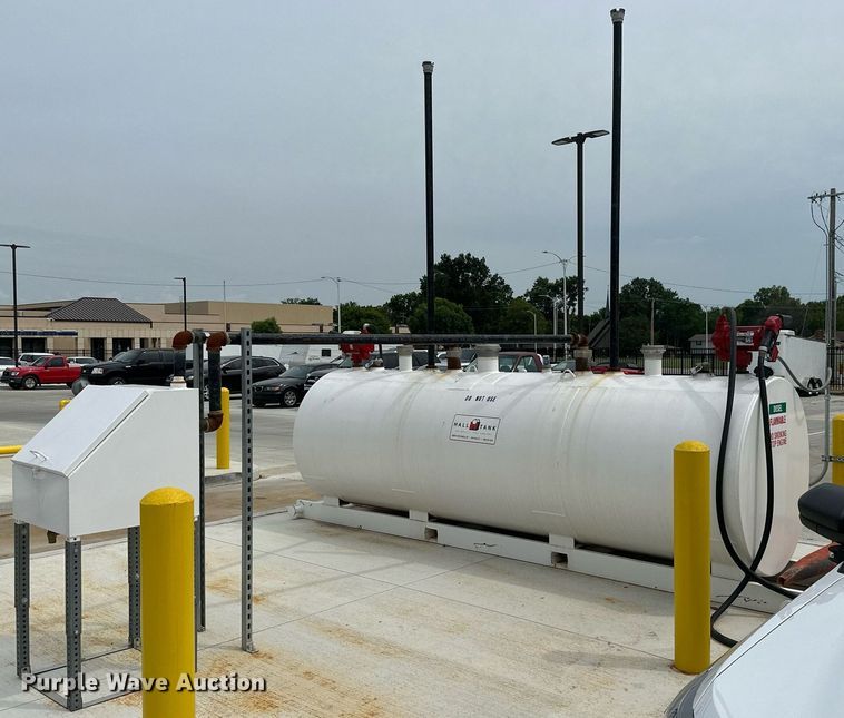 image for item MB9654 Hall Tank Co.  fuel tank