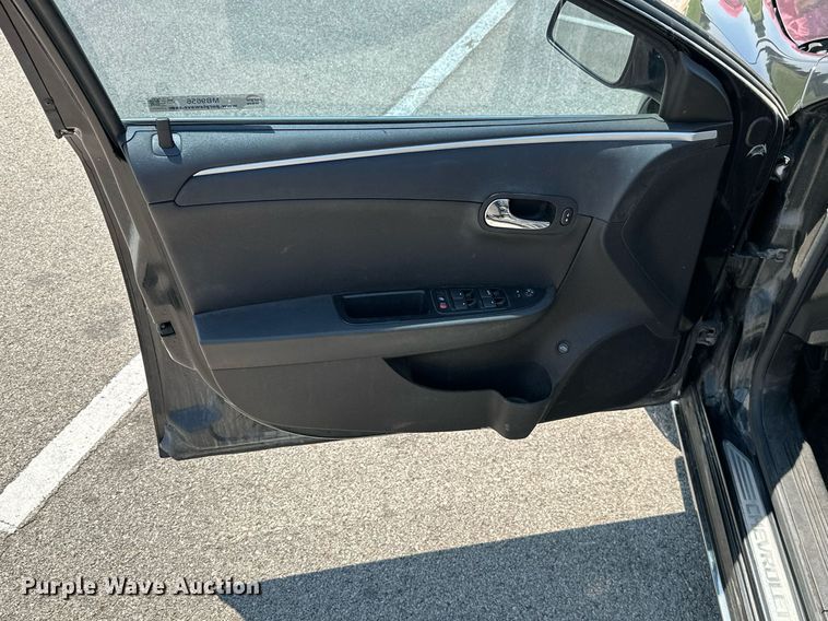 image for item MB9656 2011 Chevrolet Malibu LT