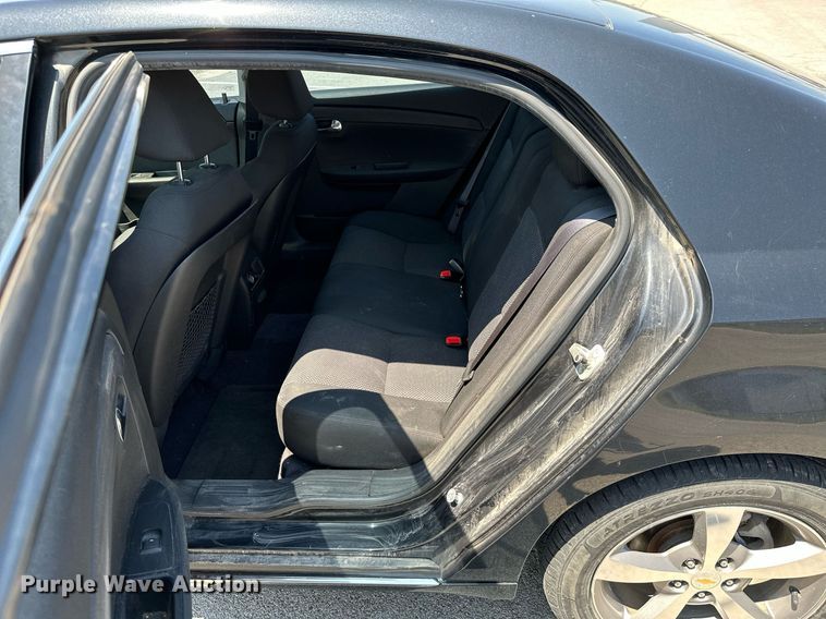 image for item MB9656 2011 Chevrolet Malibu LT