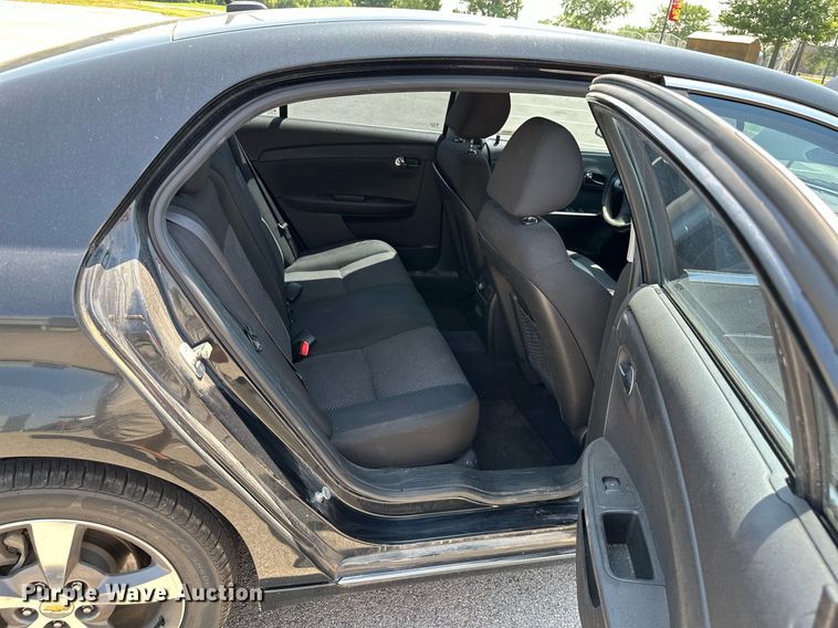 image for item MB9656 2011 Chevrolet Malibu LT