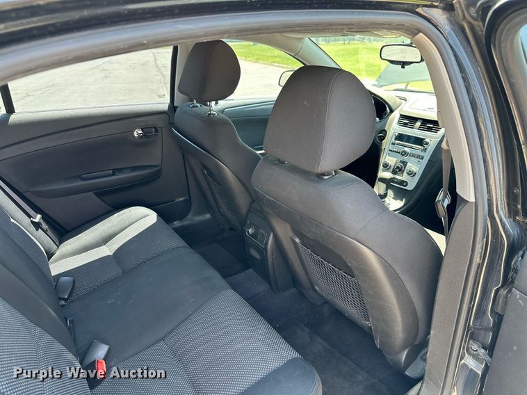 image for item MB9656 2011 Chevrolet Malibu LT