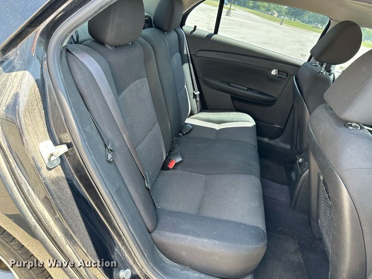 image for item MB9656 2011 Chevrolet Malibu LT