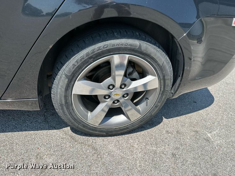 image for item MB9656 2011 Chevrolet Malibu LT