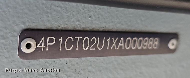 image for item MB9991 1999 Pierce Tilt Cab  pumper fire truck