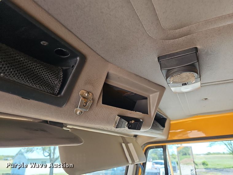 image for item MC9023 2002 International 2554  dump truck