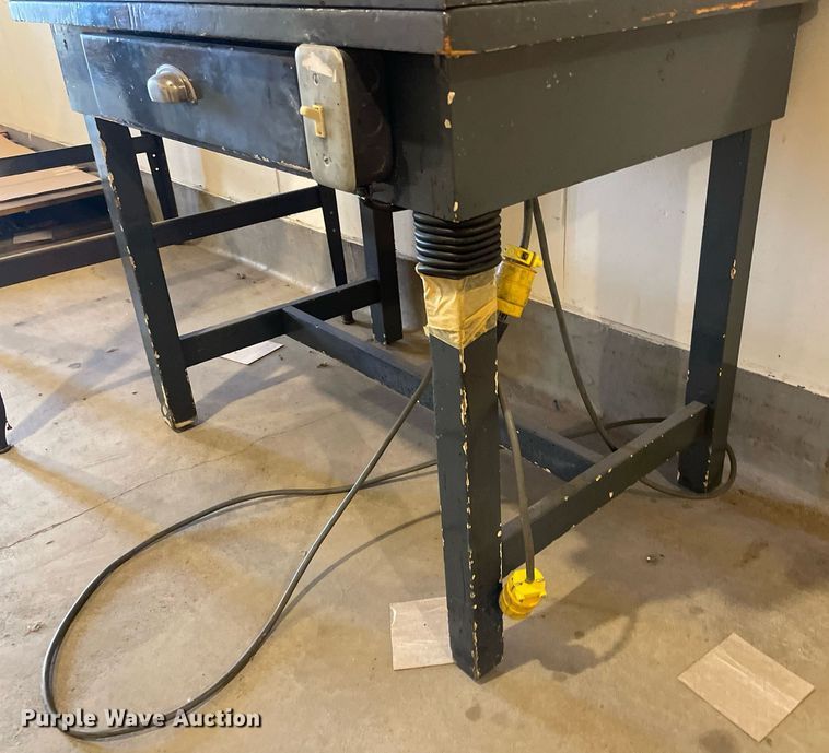 image for item ME9881 Furniture