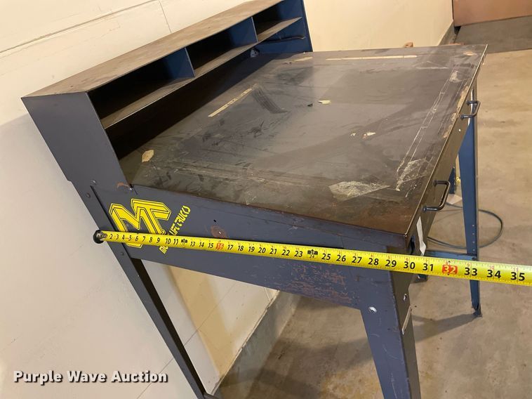 image for item ME9881 Furniture