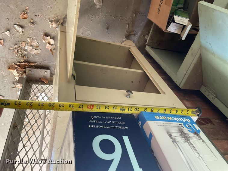 image for item ME9881 Furniture