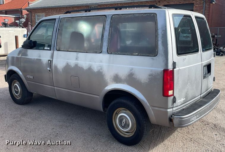 image for item ME9882 1991 Chevrolet Astro  van