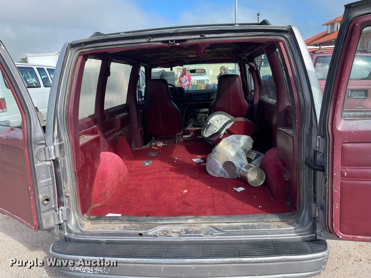 image for item ME9882 1991 Chevrolet Astro  van
