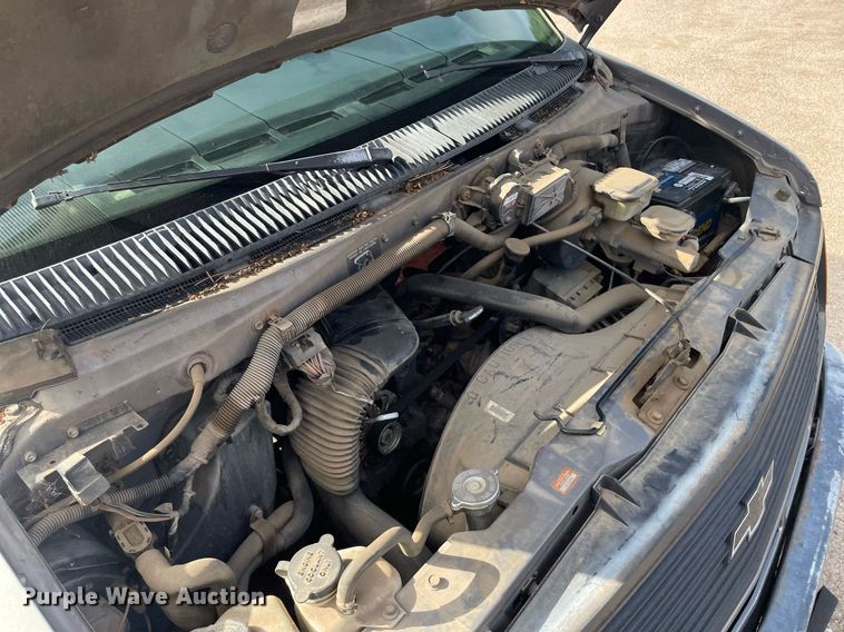 image for item ME9882 1991 Chevrolet Astro  van