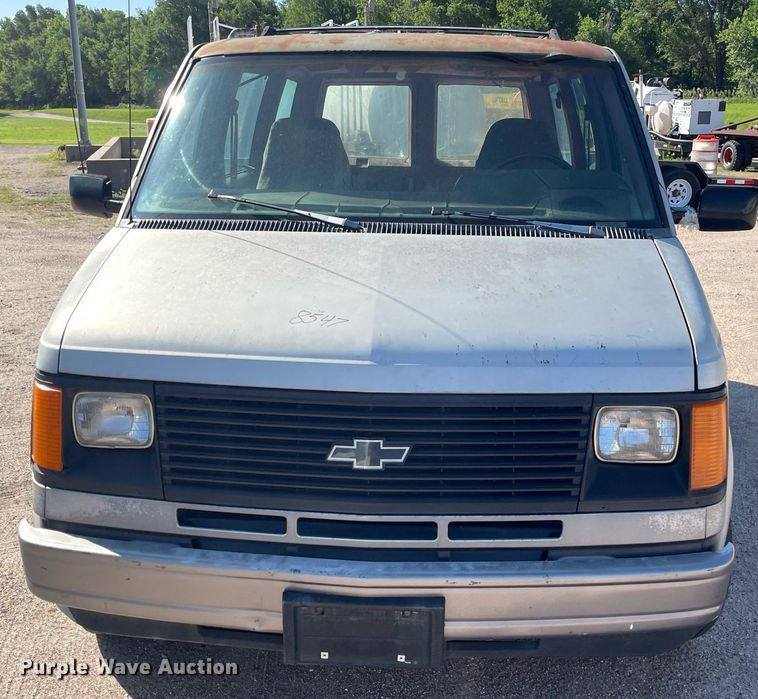 image for item ME9884 1991 Chevrolet Astro  van