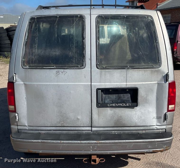 image for item ME9884 1991 Chevrolet Astro  van