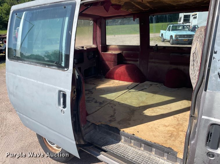 image for item ME9884 1991 Chevrolet Astro  van