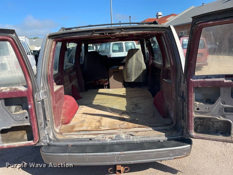 image for item ME9884 1991 Chevrolet Astro  van