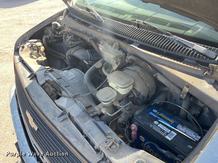 image for item ME9884 1991 Chevrolet Astro  van